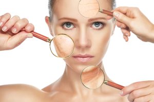 Từ độ tuổi trên 20 làn da sẽ cần được bổ sung các hoạt chất giúp chống lão hóa da