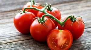 Trị nám da hiệu quả nhất với cà chua